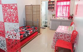 Affordable Cozy Transient Room Near Naia Terminal 3